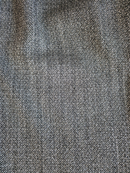 Pantalone ampio grigio spigato nero