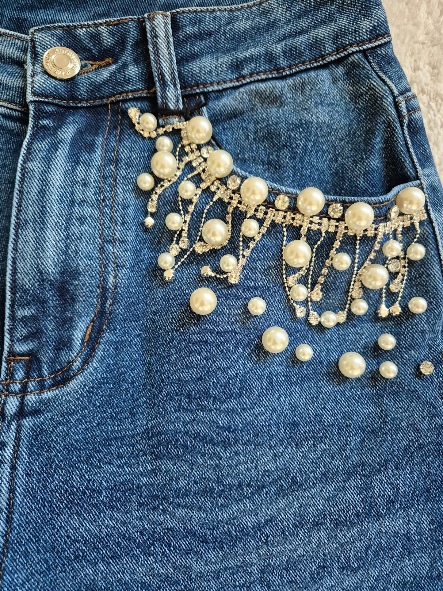 Jeans con perle