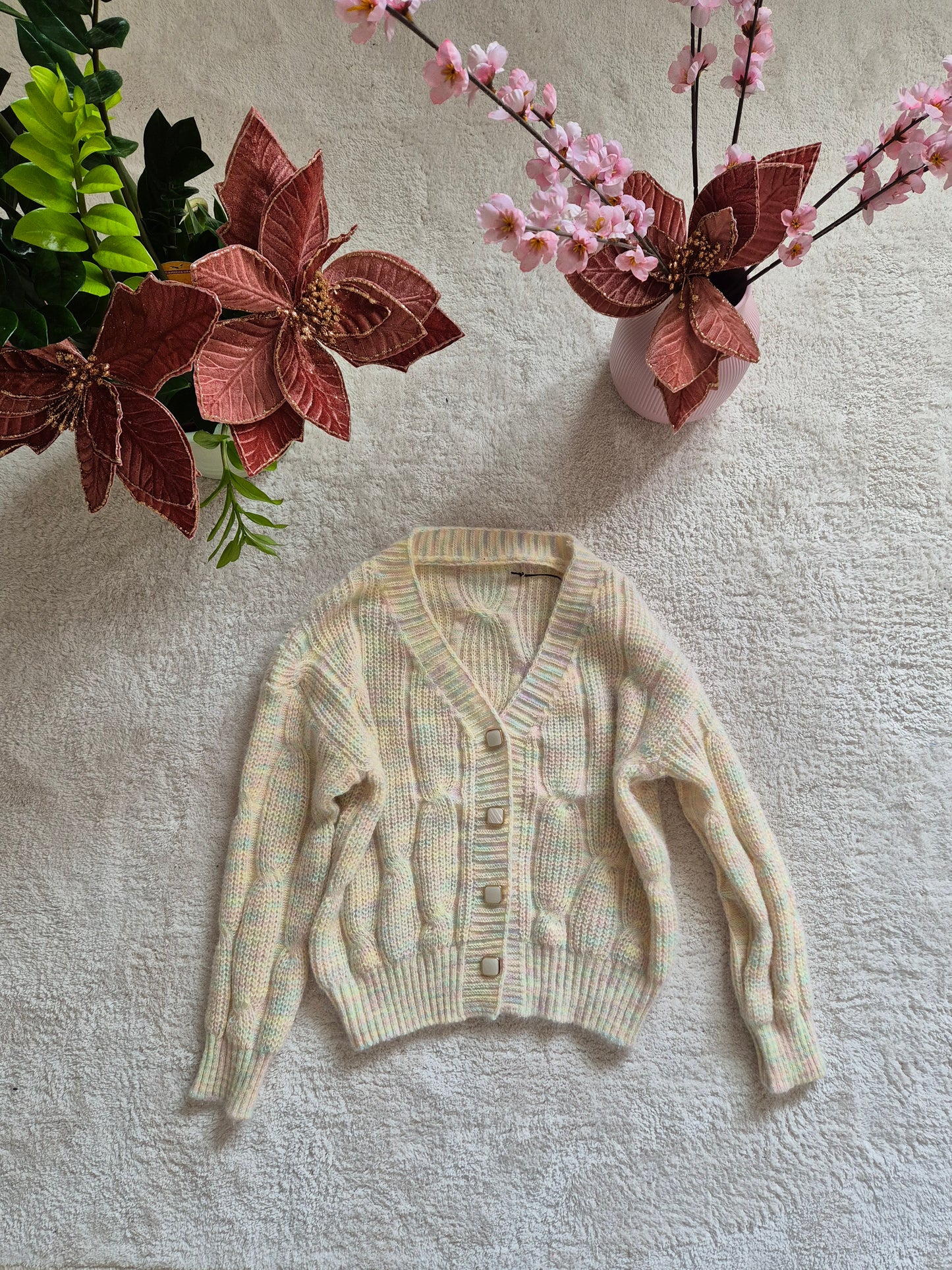 Maglia con bottoni madre perla