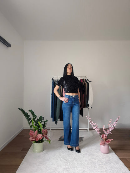 Maglia crop con pailettes
