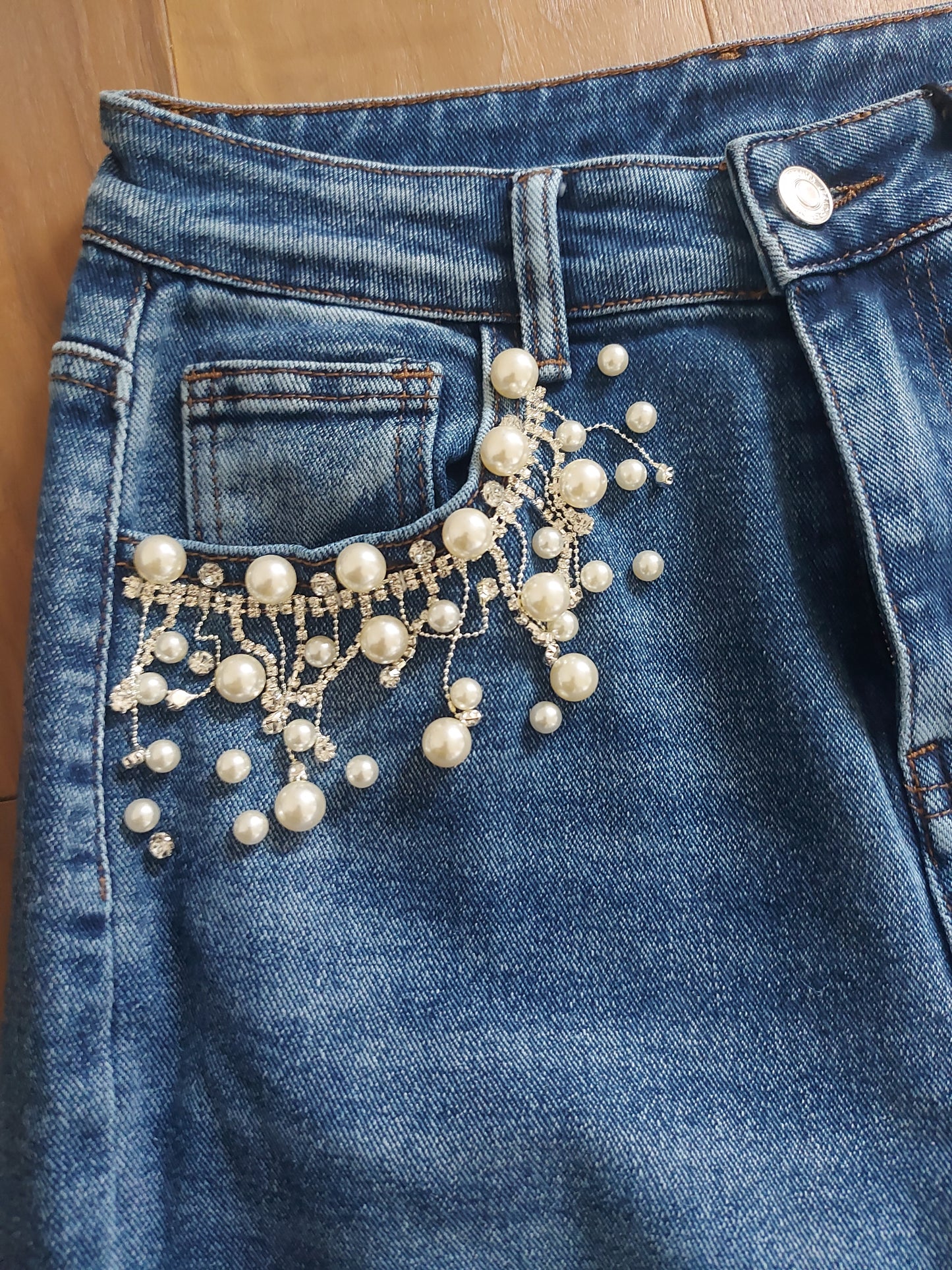 Jeans con perle
